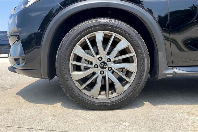 Photo of 2025 Black Obsidian INFINITI QX50