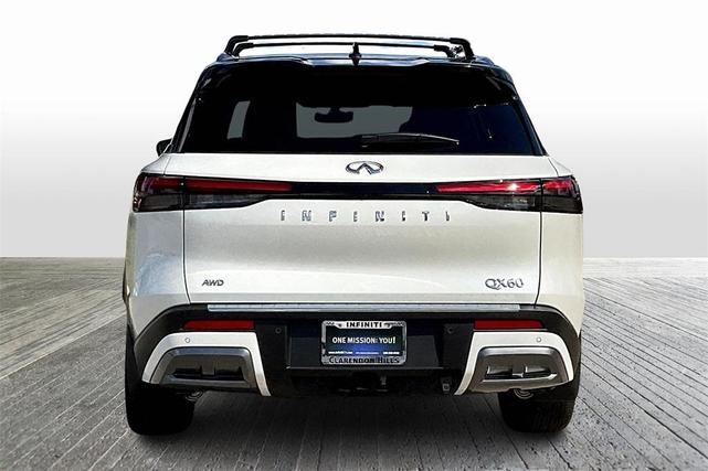 Photo of 2025 Mjst Whte INFINITI QX60