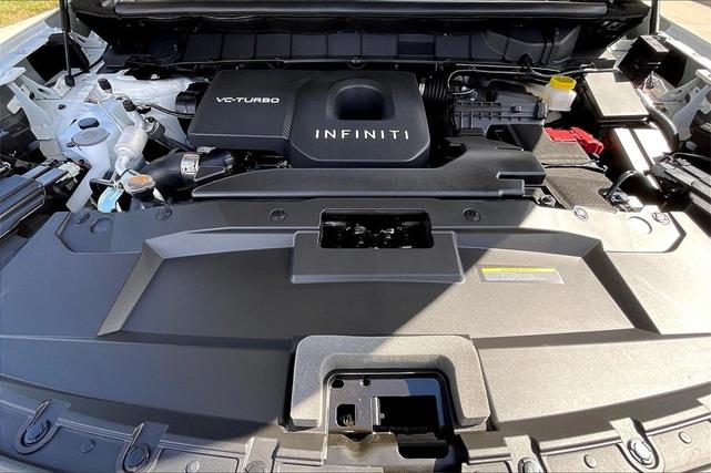 Photo of 2025 Mjst Whte INFINITI QX60