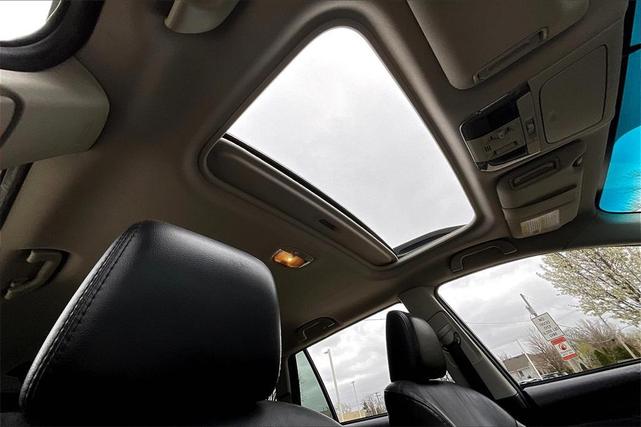 Photo of 2012 Graphite Gray Metallic Subaru Outback