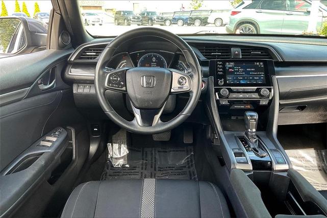 Photo of 2021 Sonic Gray Pearl Honda Civic