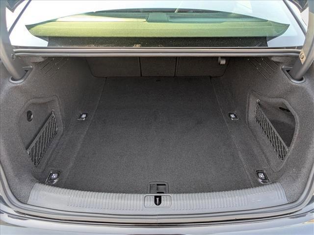 Photo of 2018 Mythos Black Metallic Audi S4