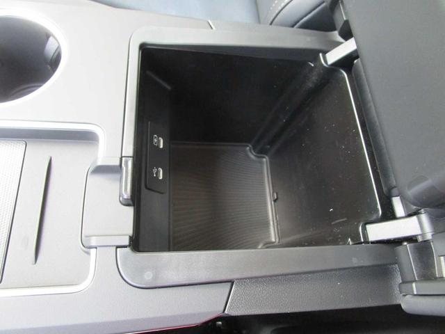 Photo of 2026 Liquid Carbon Metallic Acura MDX