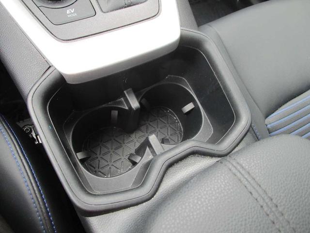Photo of 2022 Silver Sky Metallic/Midnight Black Metallic Toyota RAV4 Hybrid