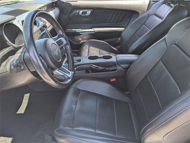 Photo of 2022 Oxford White Ford Mustang