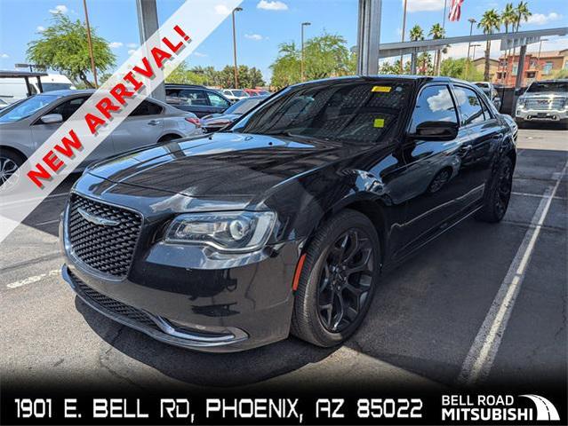 2019 Chrysler 300