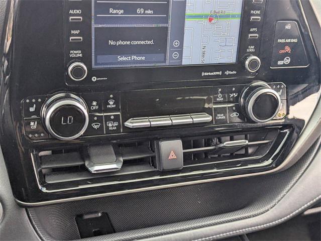 Photo of 2021 Magnetic Gray Metallic Toyota Highlander