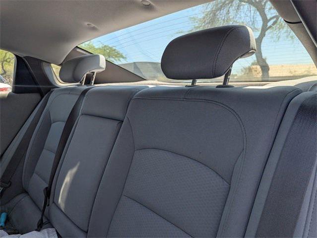 Photo of 2018 Silver Ice Metallic Chevrolet Malibu