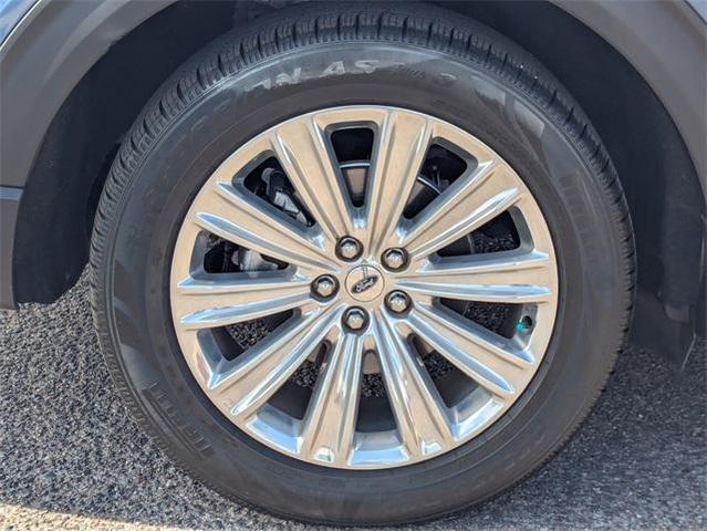 Photo of 2020 Blue Metallic Ford Explorer