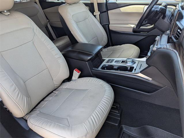 Photo of 2020 Blue Metallic Ford Explorer