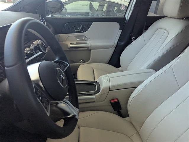 Photo of 2025 White Mercedes-Benz GLA 250