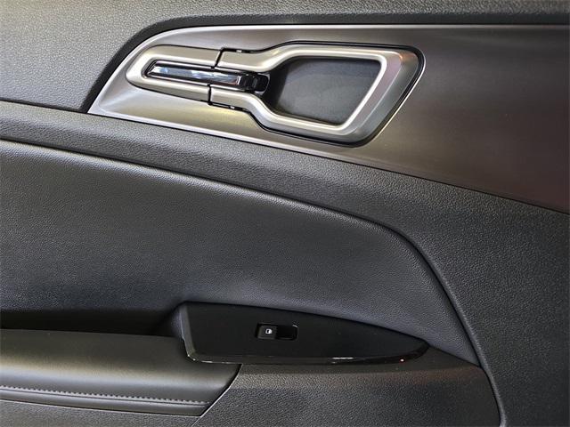 Photo of 2023 Everlasting Silver Kia Sportage