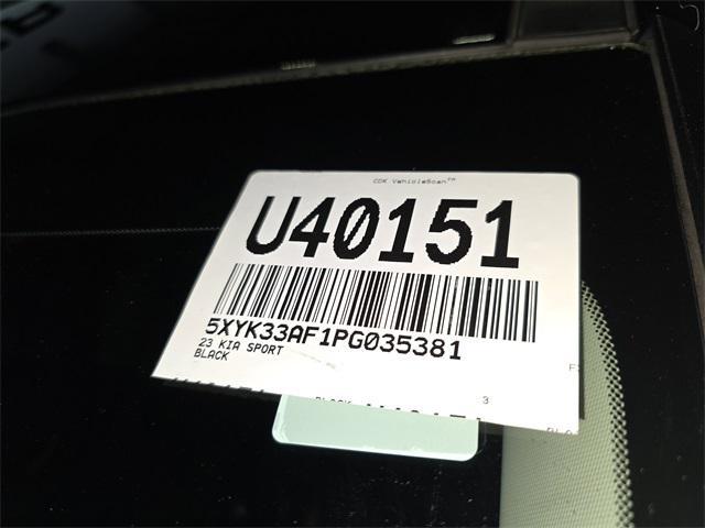 Photo of 2023 Ebony Black Kia Sportage