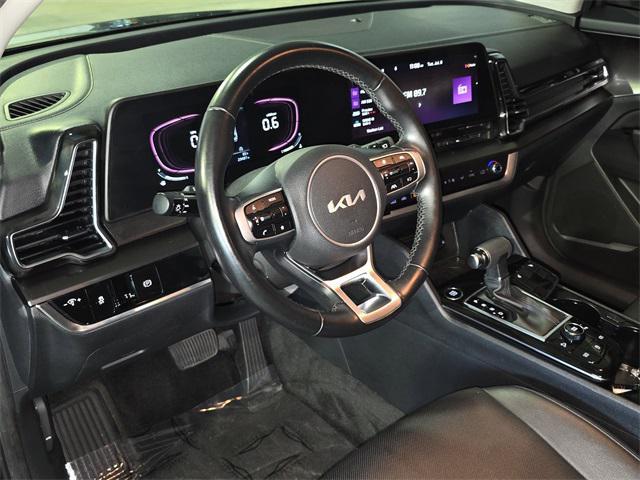 Photo of 2023 Ebony Black Kia Sportage