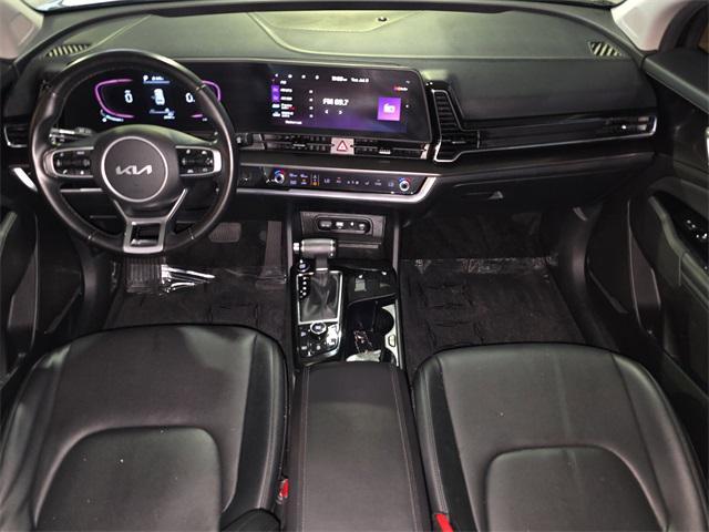 Photo of 2023 Ebony Black Kia Sportage