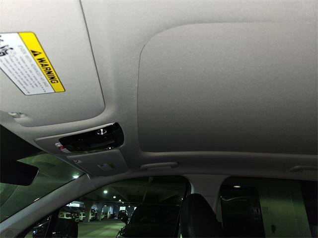 Photo of 2025 Ebony Black Kia Sorento