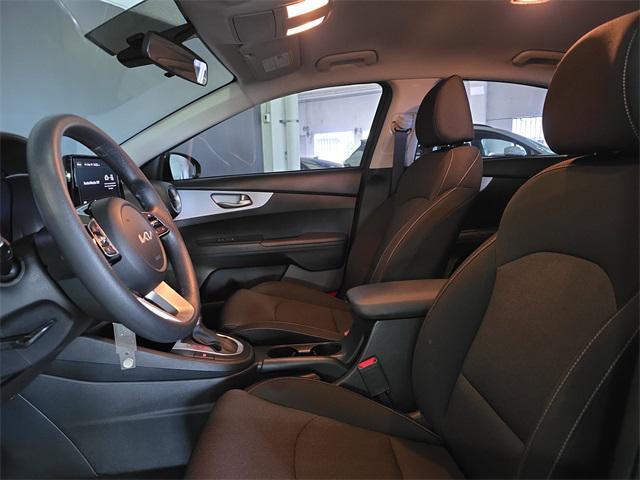Photo of 2023 Aurora Black Pearl Kia Forte