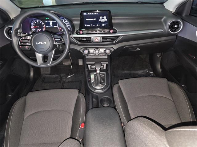 Photo of 2023 Aurora Black Pearl Kia Forte