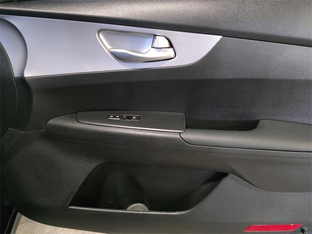 Photo of 2023 Aurora Black Pearl Kia Forte