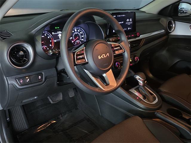 Photo of 2023 Aurora Black Pearl Kia Forte