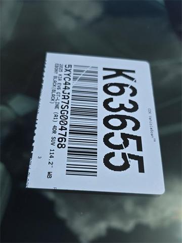 Photo of 2025 Ebony Black Kia EV6