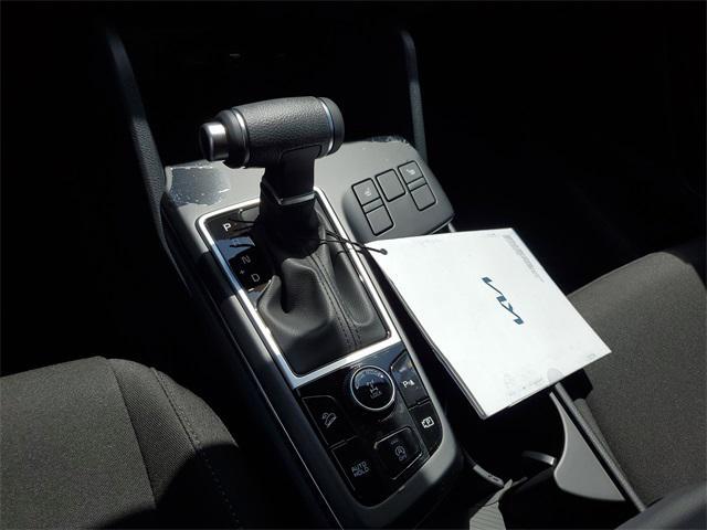 Photo of 2025 Gravity Gray Kia Sportage