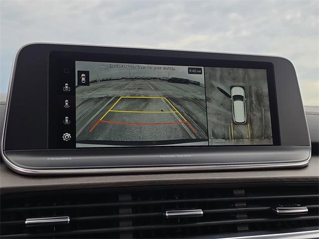 Photo of 2022 Glacial White Pearl Kia Telluride