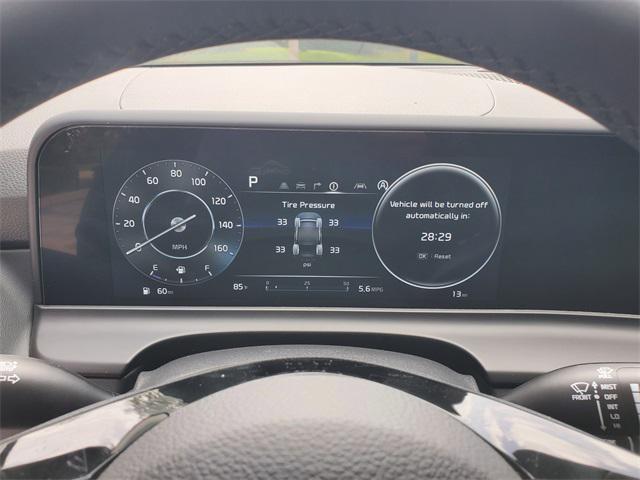 Photo of 2025 Fusion Black Kia Seltos