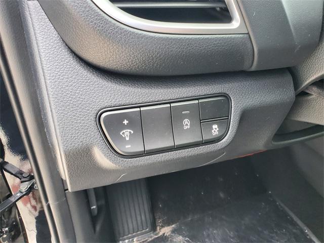 Photo of 2025 Fusion Black Kia Seltos