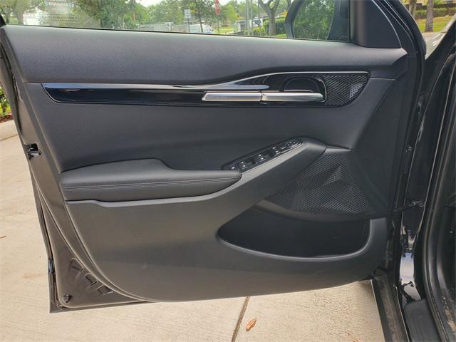 Photo of 2025 Fusion Black Kia Seltos