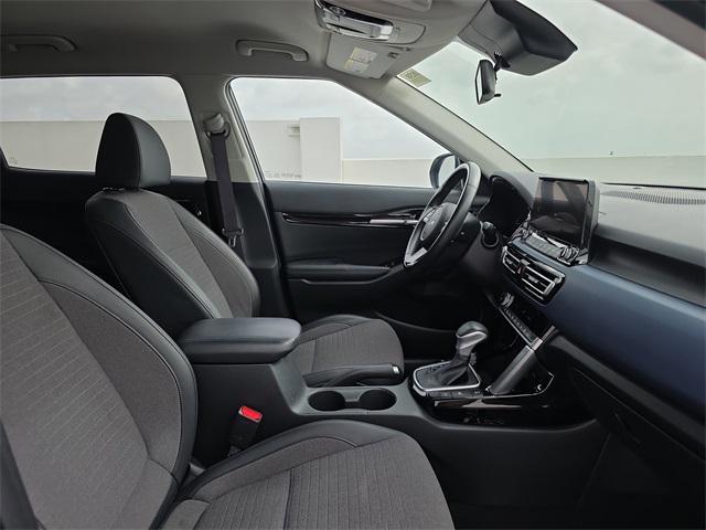 Photo of 2022 Cherry Black Kia Seltos