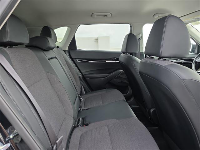 Photo of 2022 Cherry Black Kia Seltos