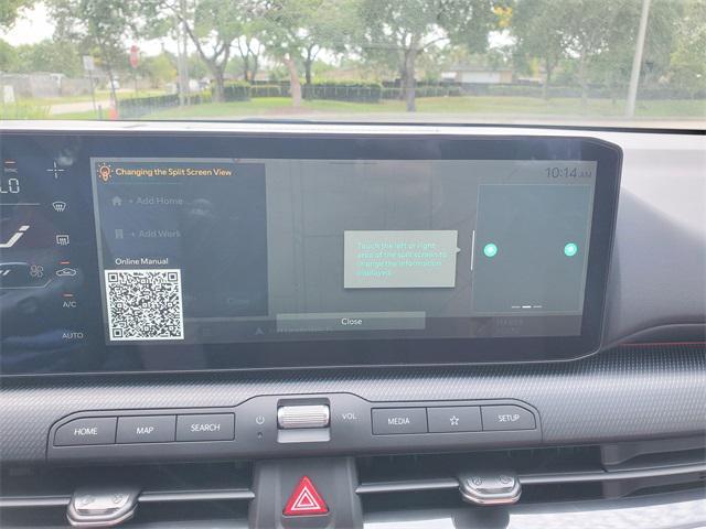 Photo of 2025 Snow White Pearl Kia K4