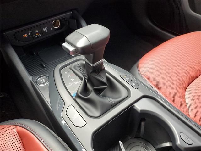 Photo of 2025 Snow White Pearl Kia K4
