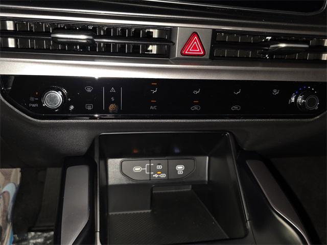 Photo of 2026 Ebony Black Kia Sorento