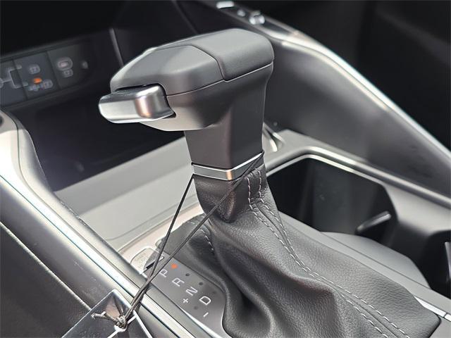 Photo of 2025 Ebony Black Kia Sorento