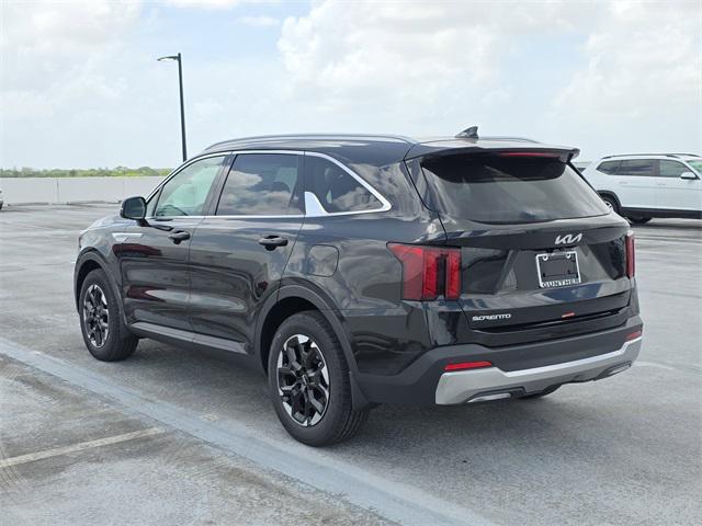 Photo of 2025 Ebony Black Kia Sorento