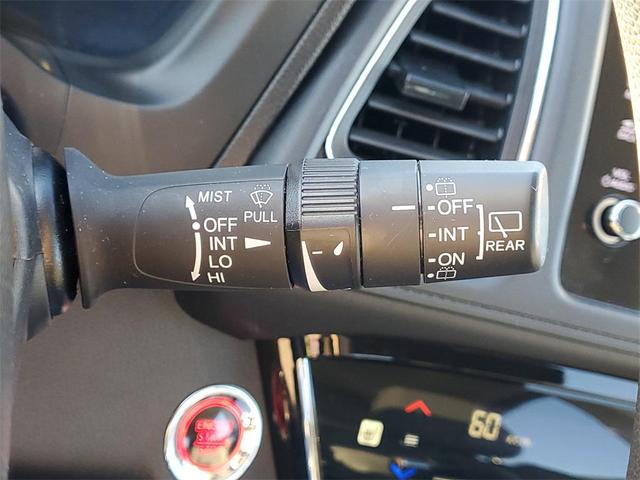 Photo of 2022 Modern Steel Metallic Honda HR-V