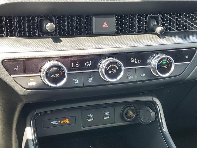 Photo of 2026 Crystal Black Honda CR-V Hybrid