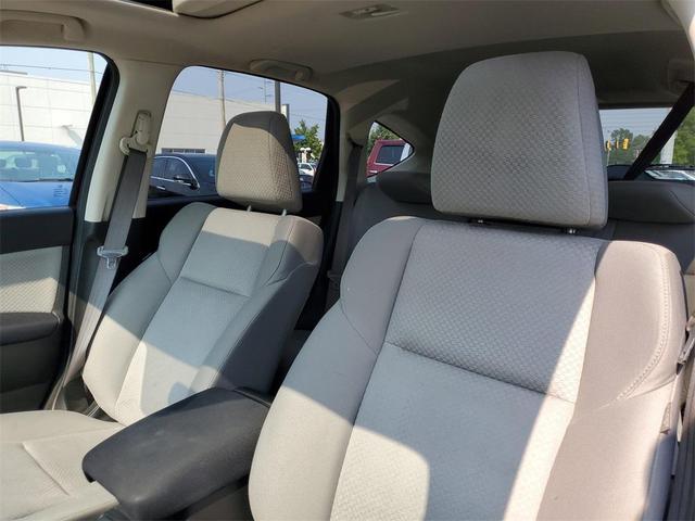 Photo of 2016 Basque Red Pearl II Honda CR-V