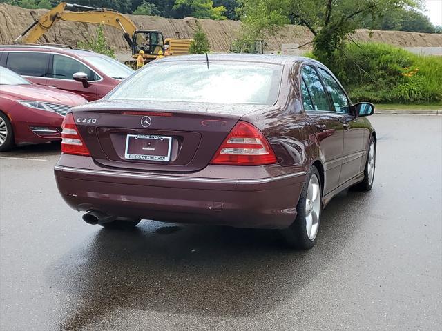 Photo of 2006 Barolo Red Metallic Mercedes-Benz C-Class