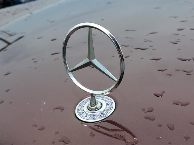 Photo of 2006 Barolo Red Metallic Mercedes-Benz C-Class