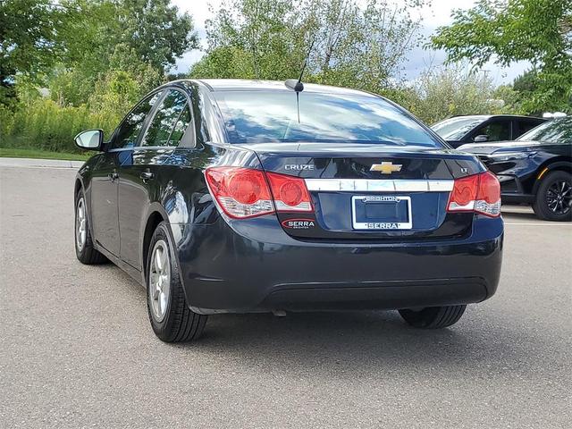 Photo of 2015 Black Granite Metallic Chevrolet Cruze