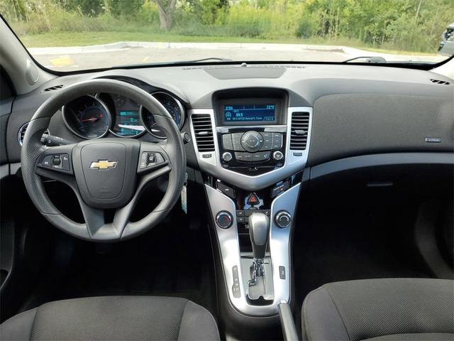 Photo of 2015 Black Granite Metallic Chevrolet Cruze