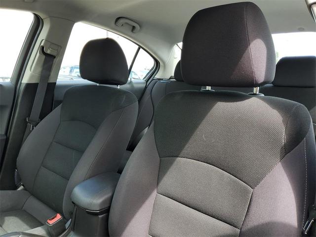 Photo of 2015 Black Granite Metallic Chevrolet Cruze