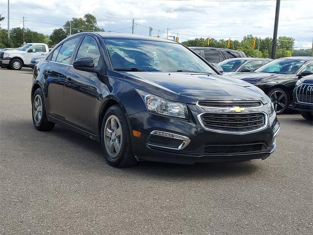 Photo of 2015 Black Granite Metallic Chevrolet Cruze