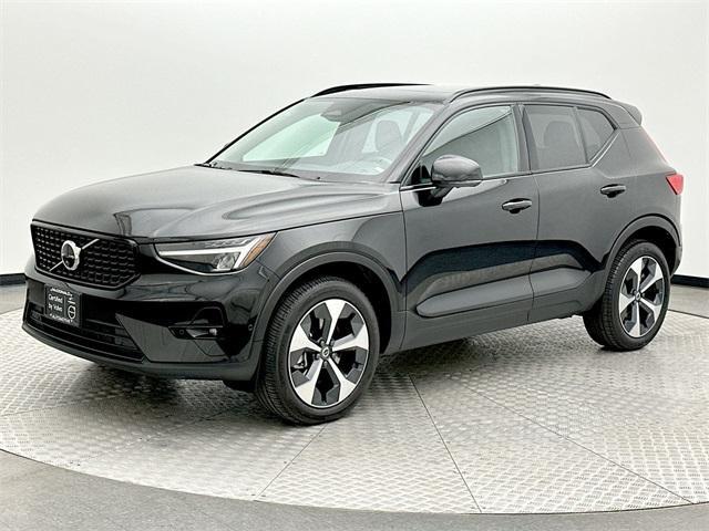 2024 Volvo XC40