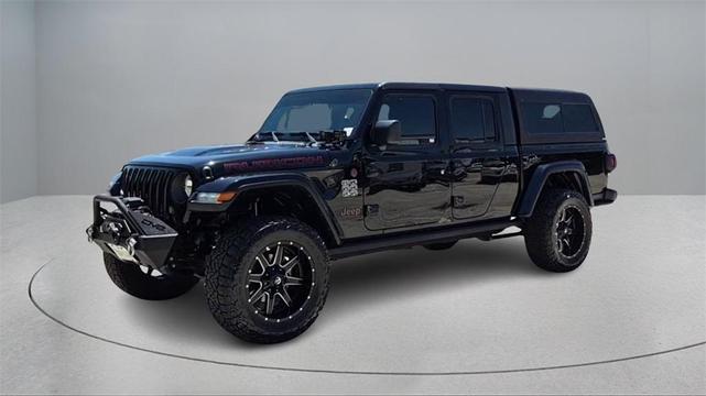 Photo of 2023 Black Clearcoat Jeep Gladiator