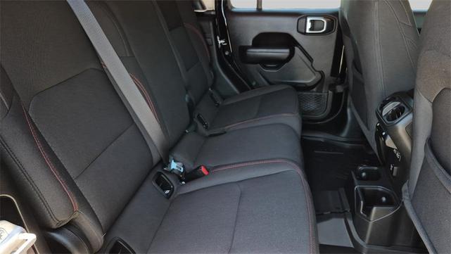 Photo of 2023 Black Clearcoat Jeep Gladiator