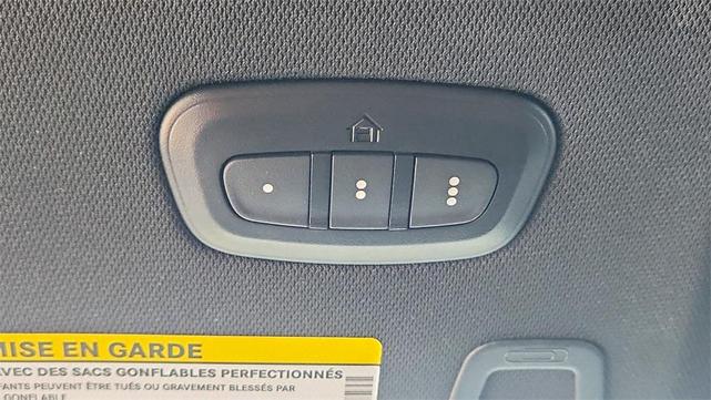Photo of 2025 Diamond Black Jeep Grand Cherokee L